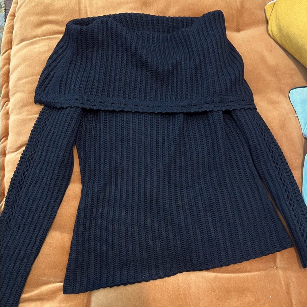Elie Tahari black sweater
